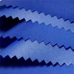 210D polyester laiteux pu revêtement tissu imperméable oxford